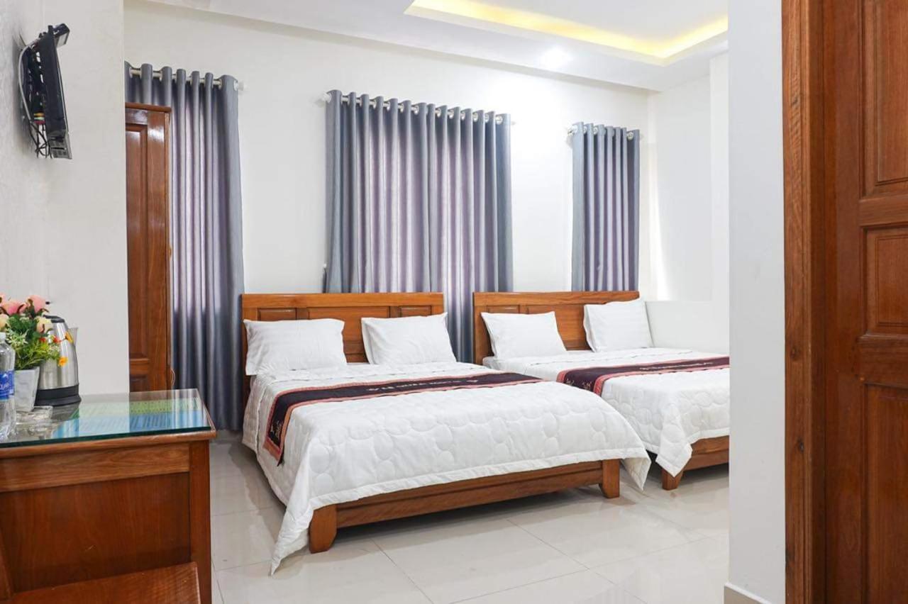 Le Quan Hotel Дананг Екстер'єр фото